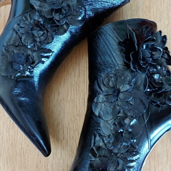 Zara Patent Leather Heels๐ - Picture 5 of 5